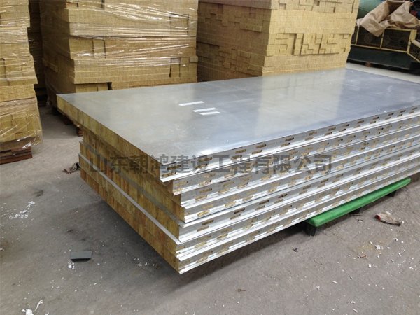 濟(jì)南彩鋼巖棉板