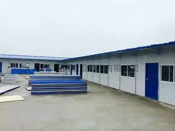 彩鋼板房的材質(zhì)構(gòu)成