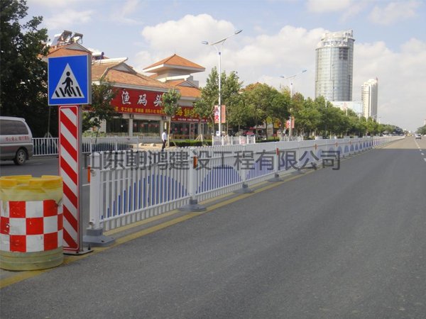 山東濟(jì)南圍擋護(hù)欄廠家